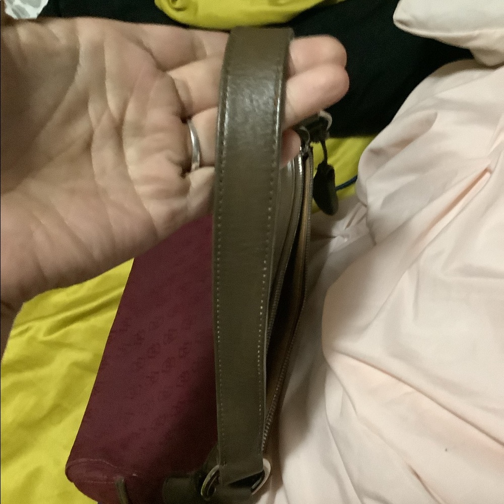 Authentic Dooney & Bourke - Picture 9 of 9